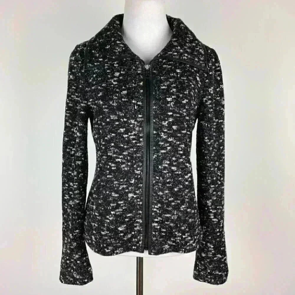 Ann Taylor jacket size S black white zip down - Picture 5 of 12